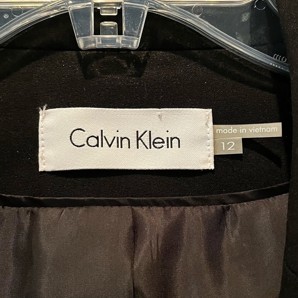 Calvin Klein Black Jacket w/Gold Detail Size 12 never worn pockets still sewn - Picture 2 of 6